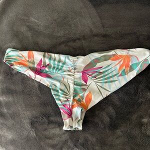 Roxy bikini bottom